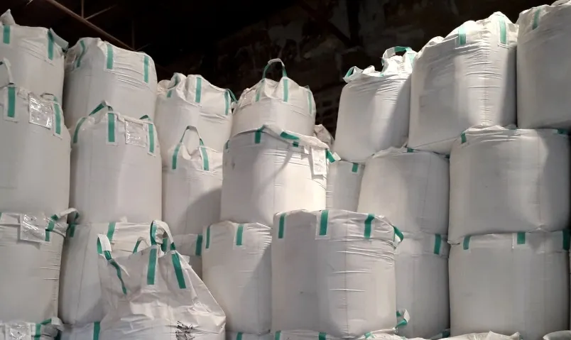 Jak big bag – worki kontenerowe sprawdzają się w logistyce międzynarodowej na tle innych systemów opakowań?